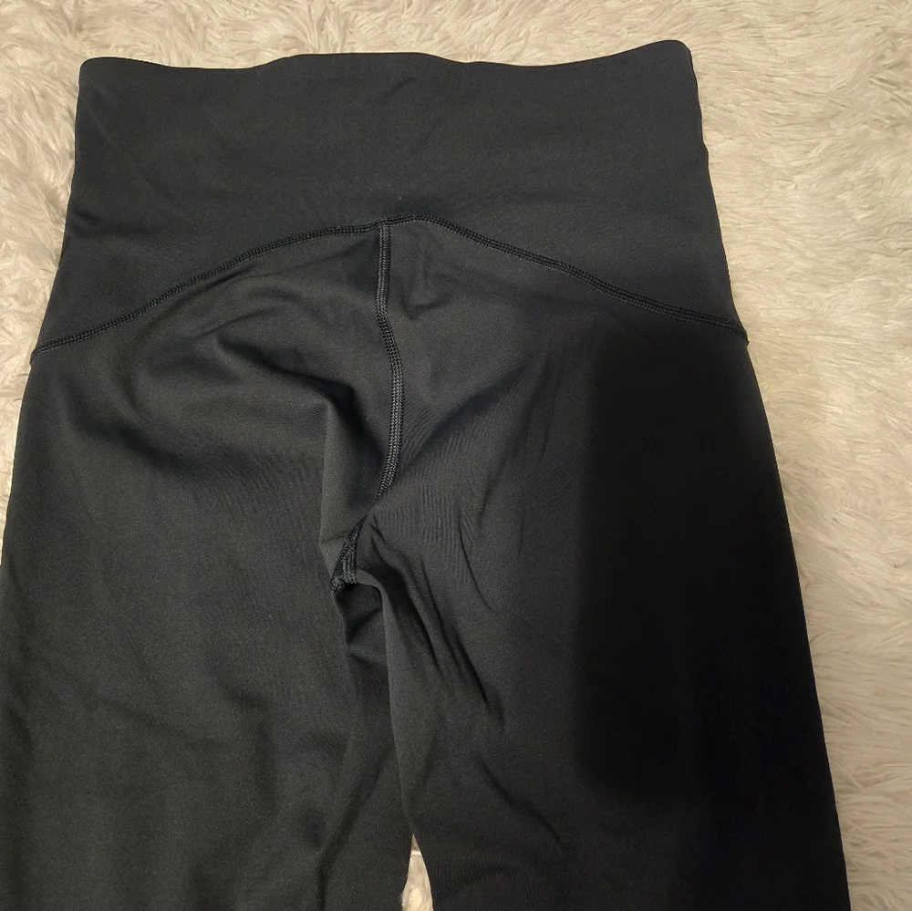 Spanx By Sara Blakely Leggings Women's Size M Color Green - Picture 7 of 10